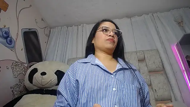 KEYRA-MILLER- online show from 12-14-25, 02:07