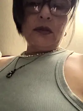 Snapshot of TexaSMESS_37 chatting on 09-13-25, 04:01 TexaSMESS 37 online show from 09-13-25, 04:01