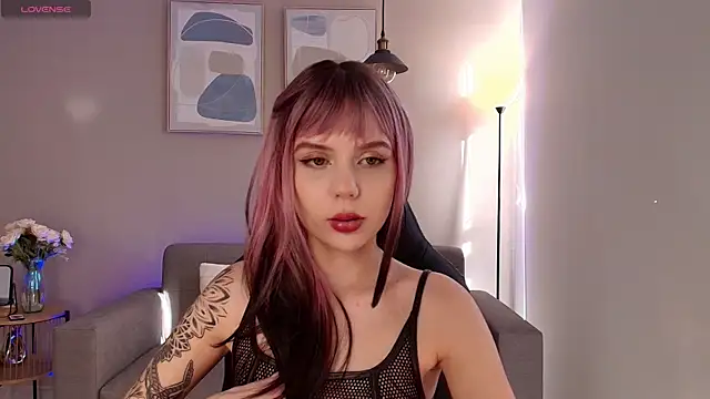 MirandaShaw online show from 09-19-25, 08:46