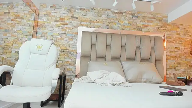 karla dunn online show from 02-24-26, 08:31