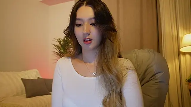 Sarasuo1 online show from 09-18-25, 01:14