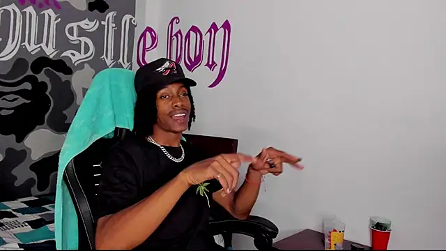 BRYXXXON1 online show from 03-10-26, 05:39