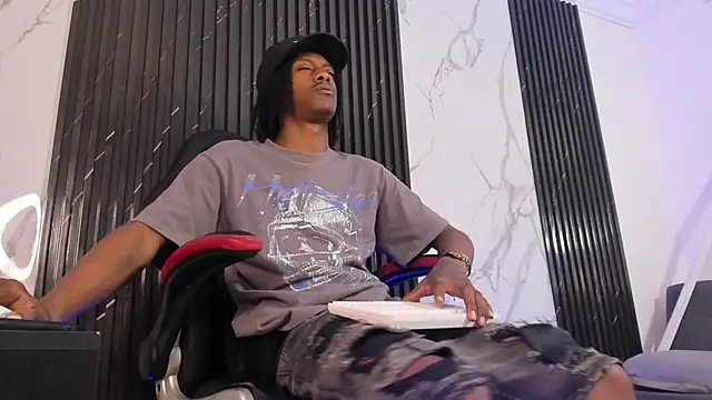 BRYXXXON1 online show from 09-22-25, 05:41