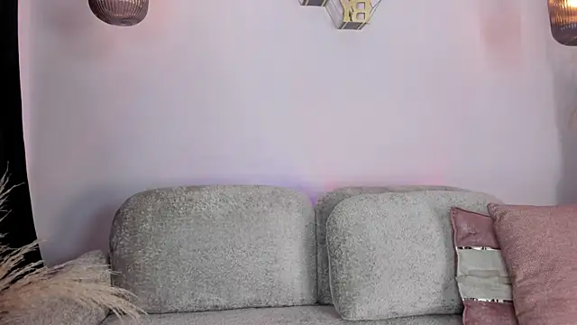 GabyRhodes online show from 11-29-25, 07:03