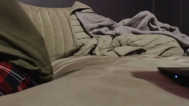 Dogz n daugthers online show from 01-21-25, 12:46