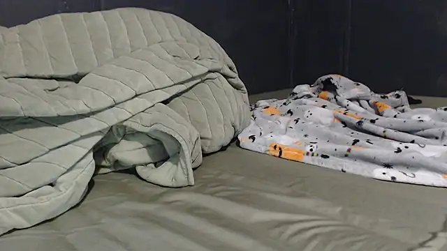 Dogz n daugthers online show from 01-20-25, 06:10