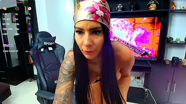 Pamela-fit online show from 11-15-25, 06:56