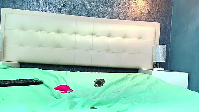 Cloeandtyfanny online show from 05-11-26, 07:33