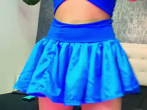 Cloeandtyfanny online show from 10-17-25, 09:49