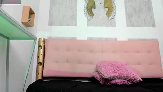 Cloeandtyfanny online show from 11-10-25, 08:47