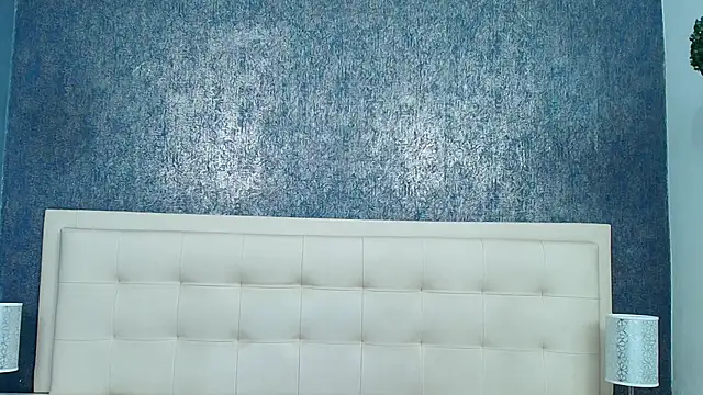 Cloeandtyfanny online show from 01-12-26, 01:01