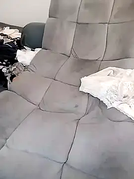 Lika113z online show from 11-13-25, 04:00