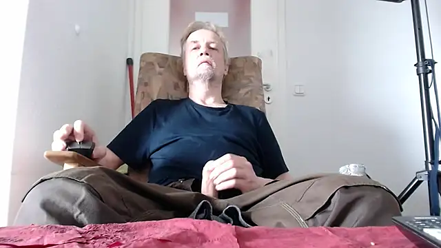 Cordt30 online show from 06-17-26, 04:28