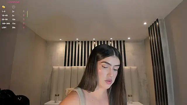 PaulinaSantos  online show from 02-25-26, 07:36