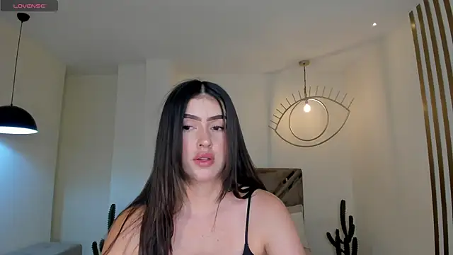 Snapshot of PaulinaSantos_ chatting on 04-23-26, 07:37 PaulinaSantos online show from 04-23-26, 07:37