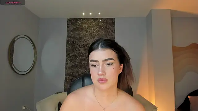 Snapshot of PaulinaSantos_ chatting on 05-27-26, 07:54 PaulinaSantos online show from 05-27-26, 07:54