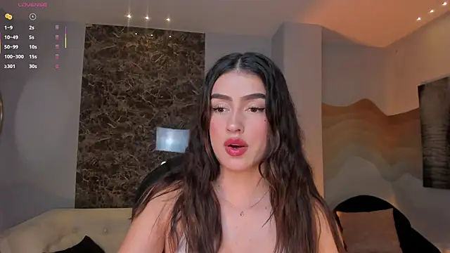 Snapshot of PaulinaSantos_ chatting on 05-28-26, 08:04 PaulinaSantos online show from 05-28-26, 08:04