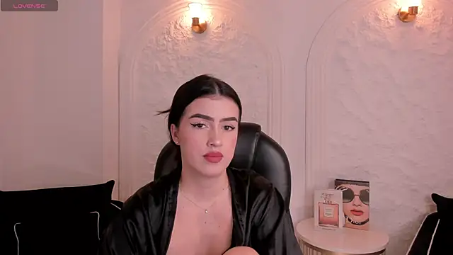 Snapshot of PaulinaSantos_ chatting on 07-18-26, 08:39 PaulinaSantos online show from 07-18-26, 08:39