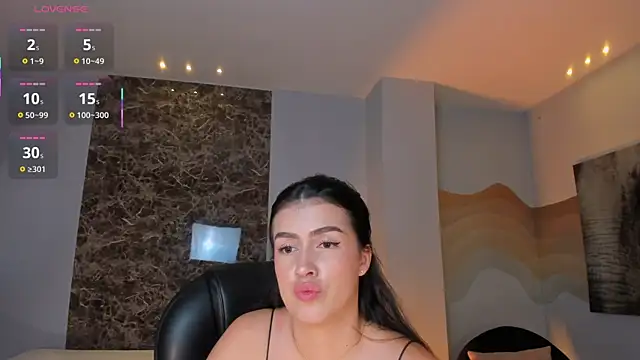 Snapshot of PaulinaSantos_ chatting on 05-30-26, 08:03 PaulinaSantos online show from 05-30-26, 08:03