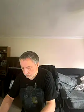 LondonTeffy online show from 10-10-25, 10:05
