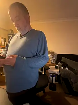 LondonTeffy online show from 11-04-25, 10:24