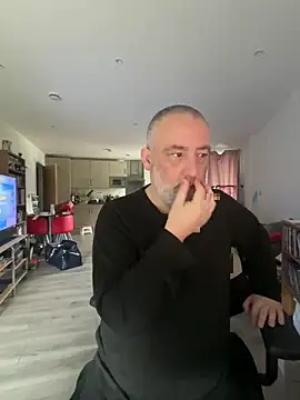 LondonTeffy online show from 03-24-26, 09:31