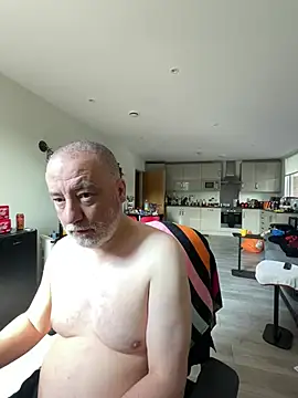 LondonTeffy online show from 07-15-26, 08:43