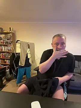 LondonTeffy online show from 01-21-25, 10:41