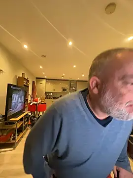 LondonTeffy online show from 03-26-26, 10:18