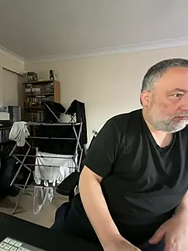 LondonTeffy online show from 01-31-25, 10:42