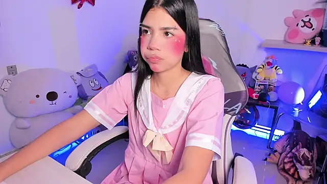 Snapshot of cutestephuwu chatting on 10-10-25, 12:55 cutestephuwu online show from 10-10-25, 12:55