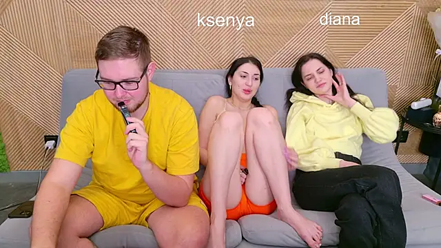 Ksenny online show from 03-04-26, 03:58