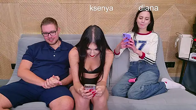 Ksenny online show from 11-06-25, 04:44