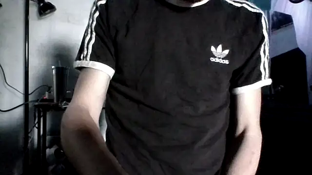 Snapshot of Paulhenry chatting on 04-01-26, 06:27 Paulhenry online show from 04-01-26, 06:27