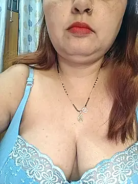 Dianaa9 online show from 04-12-26, 07:06