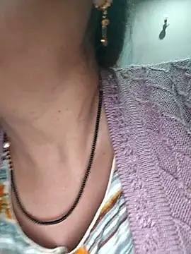 Dianaa9 online show from 02-15-26, 05:41