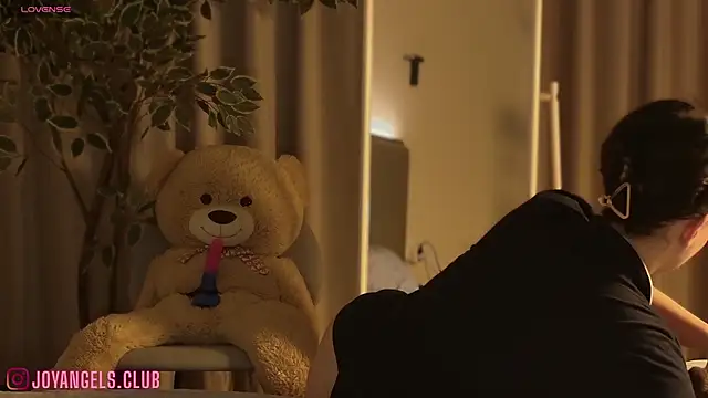 SophieCharm online show from 03-29-26, 04:25