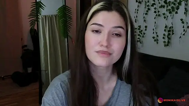 monikavenom online show from 04-06-26, 03:13