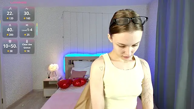 Snapshot of LesyaHayes chatting on 03-10-25, 02:37 LesyaHayes online show from 03-10-25, 02:37