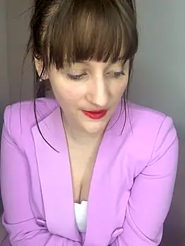 victoirenextdoor online show from 10-19-25, 05:37