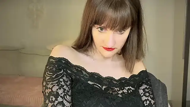 victoirenextdoor online show from 01-02-25, 05:50