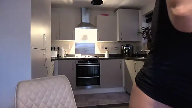 SweetMonicaUK online show from 11-24-25, 09:20