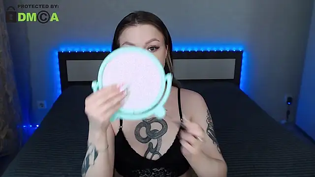 RonnieMilles online show from 06-26-26, 01:11
