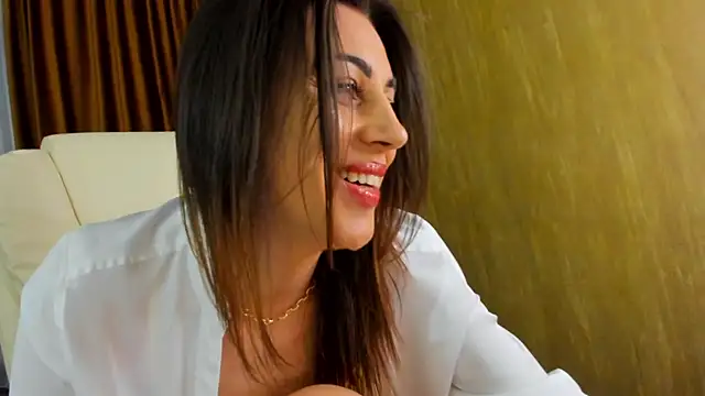 Snapshot of -KASANDRA- chatting on 02-28-25, 05:59 -KASANDRA- online show from 02-28-25, 05:59