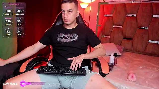 Maximo   online show from 11-21-25, 09:36