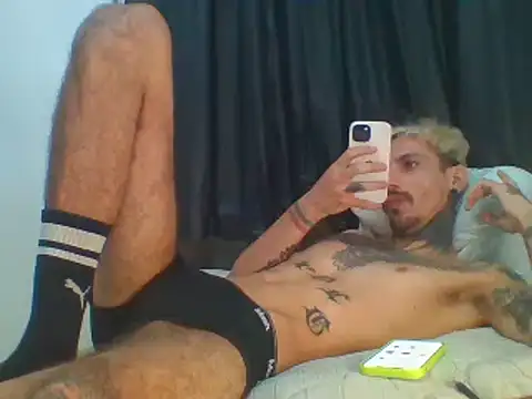 Snapshot of PitbullDiablo1 chatting on 10-23-25, 11:58 PitbullDiablo1 online show from 10-23-25, 11:58