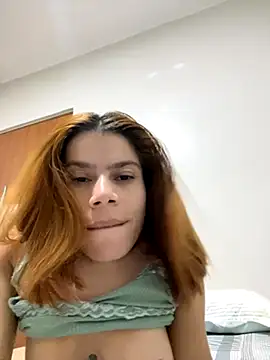 Snapshot of KyKa02 chatting on 10-07-25, 01:17 KyKa02 online show from 10-07-25, 01:17