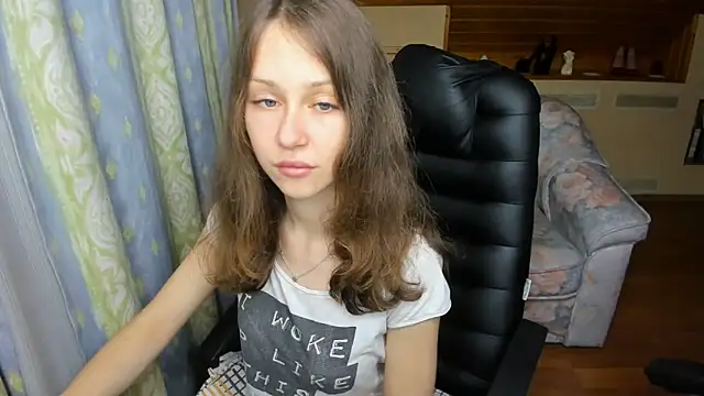 AfinaCutie online show from 11-12-25, 01:37