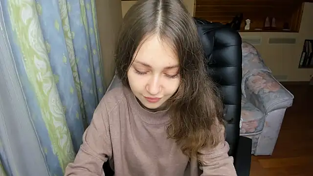 AfinaCutie online show from 11-18-25, 07:11