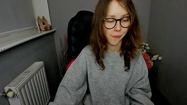 AfinaCutie online show from 02-01-25, 04:43